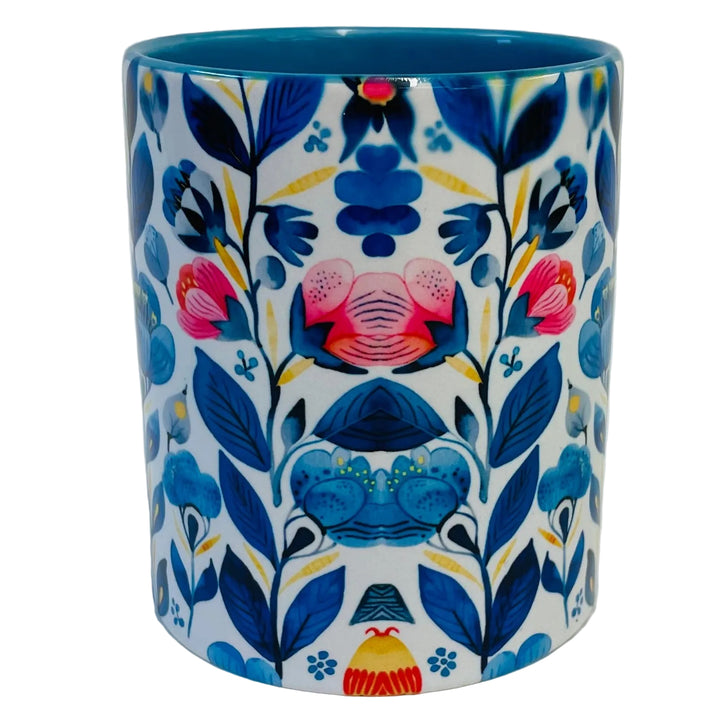 Flowers coffee mug with blue handle