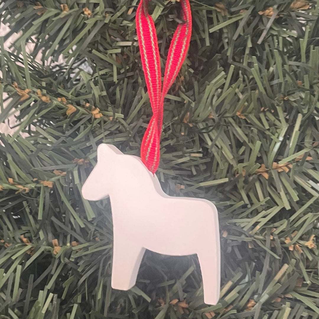 Dala Horse Ornament - White with Lingonberries