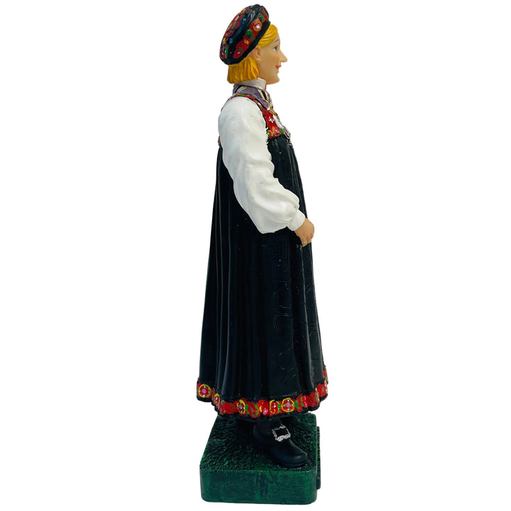 Bunad Collectible Figurine - Øvre Hallingdal (female)