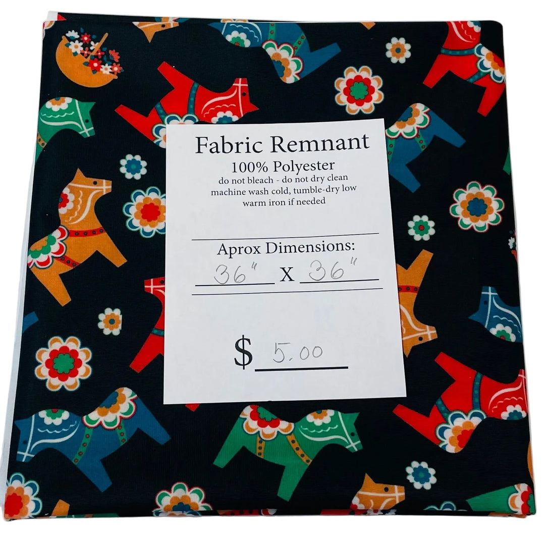$5.00 SALE Fabric 36" Dala Horses & Flowers