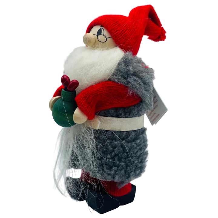 Swedish tomte with flower vase