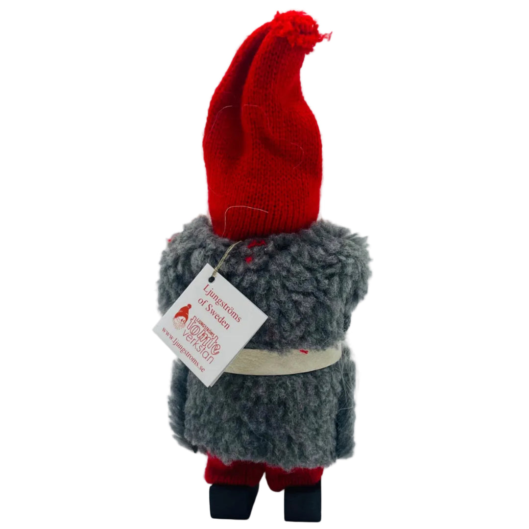 Swedish tomte with flower vase