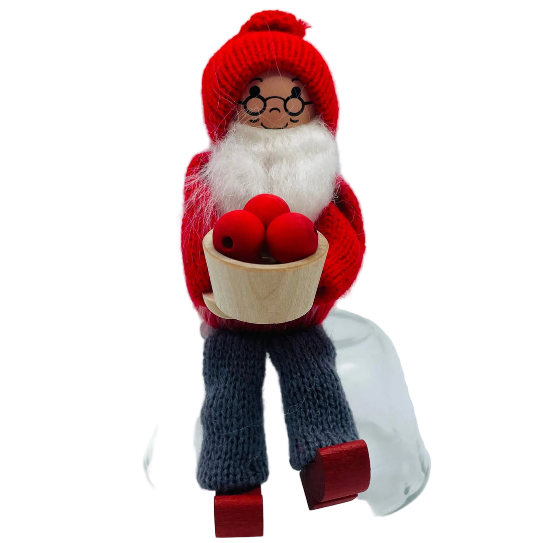 Swedish tomte with bowl