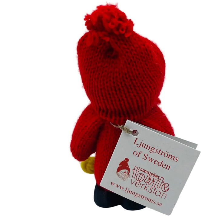 Swedish tomte lady knitting