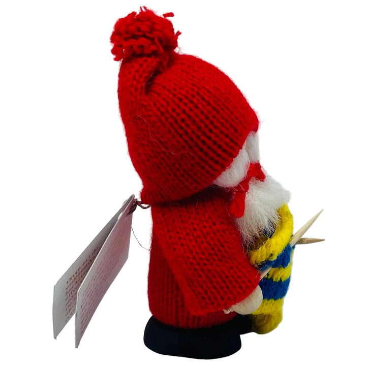 Swedish tomte lady knitting