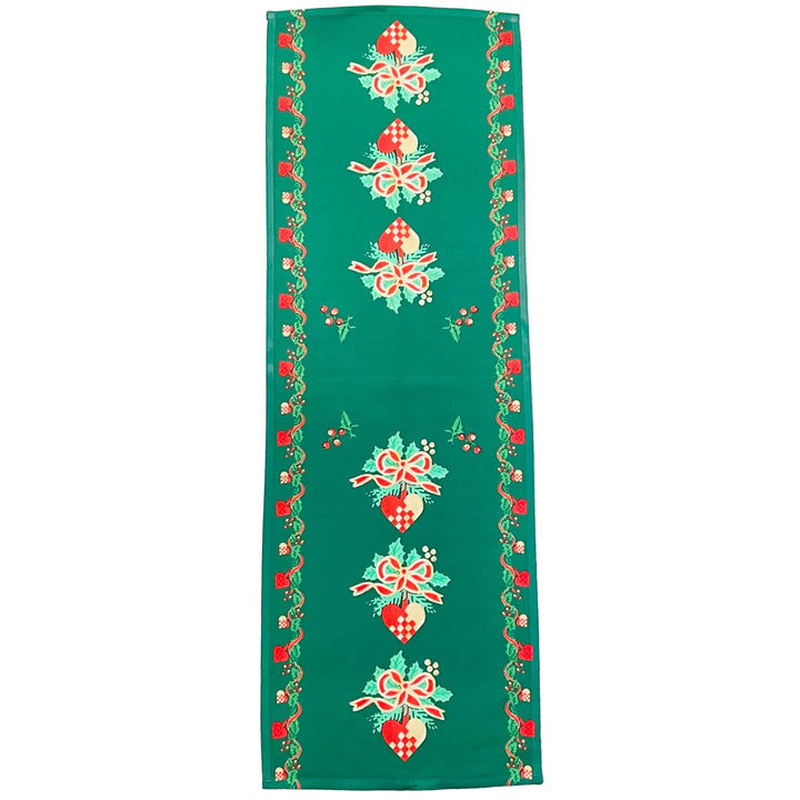 Heart Baskets Table Runner