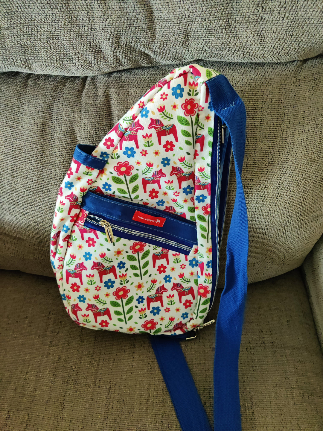 $6.00 SALE Fabric 42" Dala Horses & Flowers