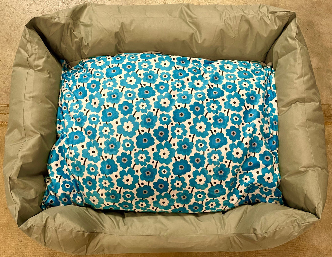 Oxford Cloth Padded Pet Bed with Blue Flowers