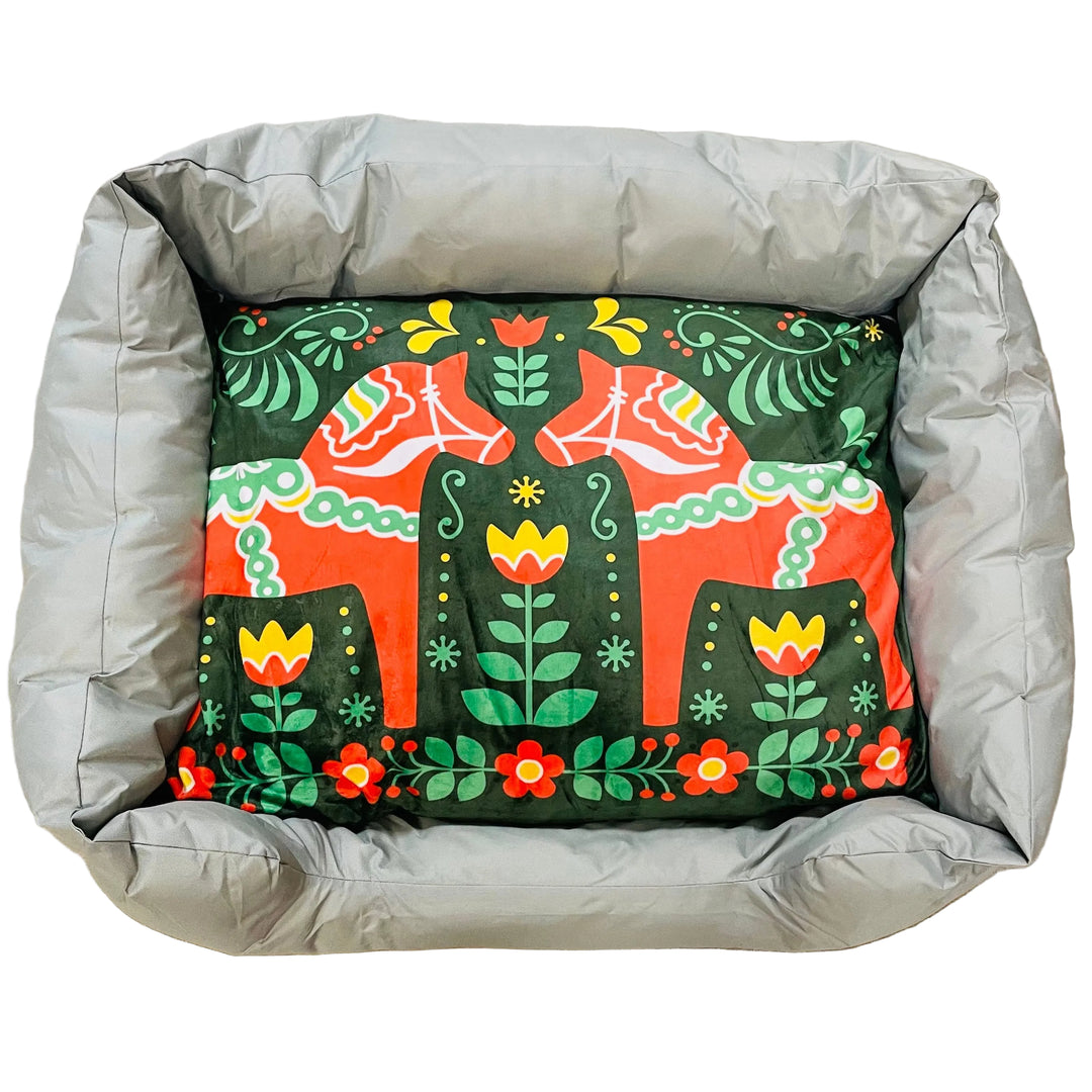 Oxford Cloth Padded Pet Bed with Dala Horses