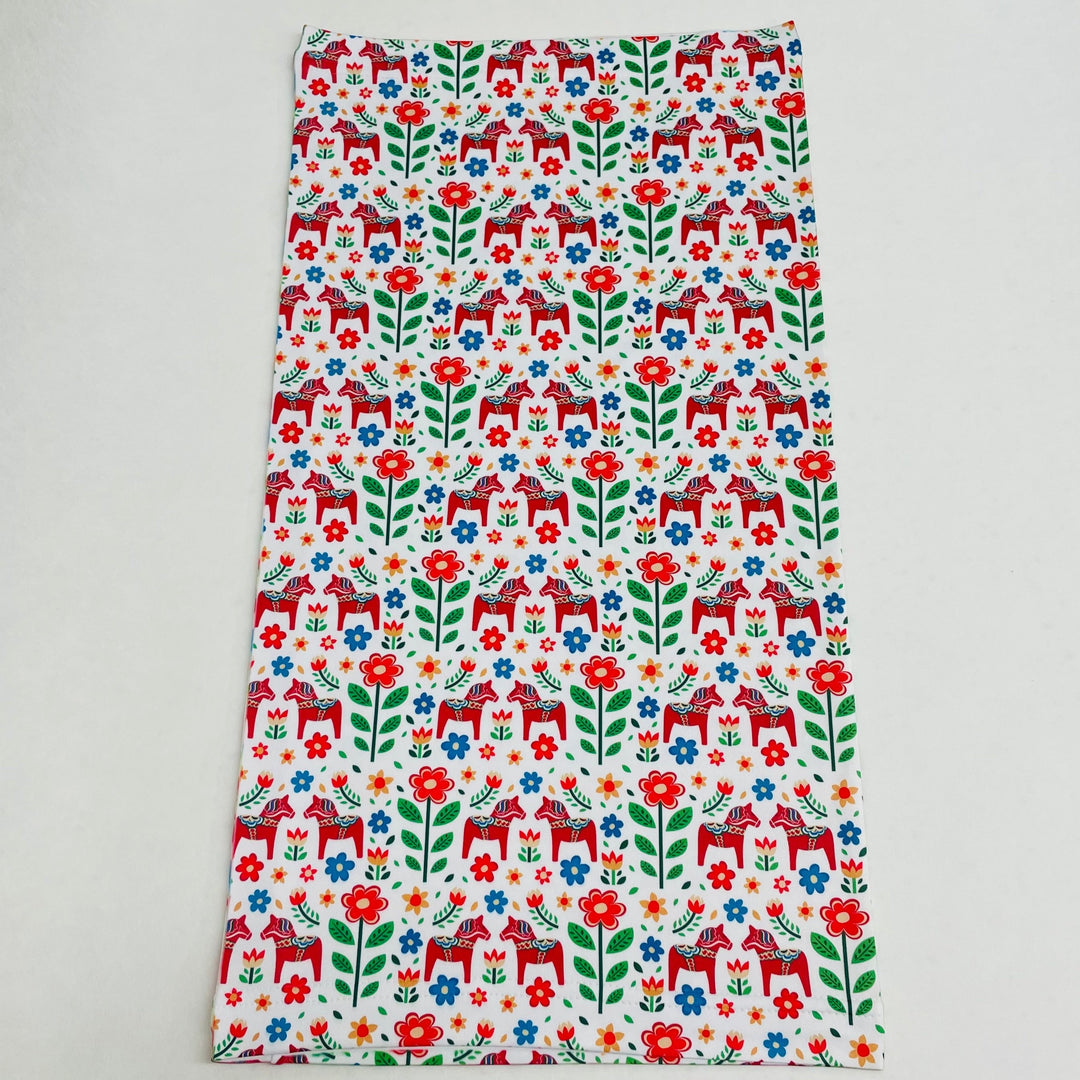 Dala horse & flowers buff/gaiter