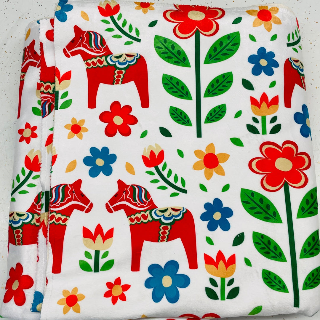 Red Dala Horse Cloud Sherpa Blanket 60"x80"