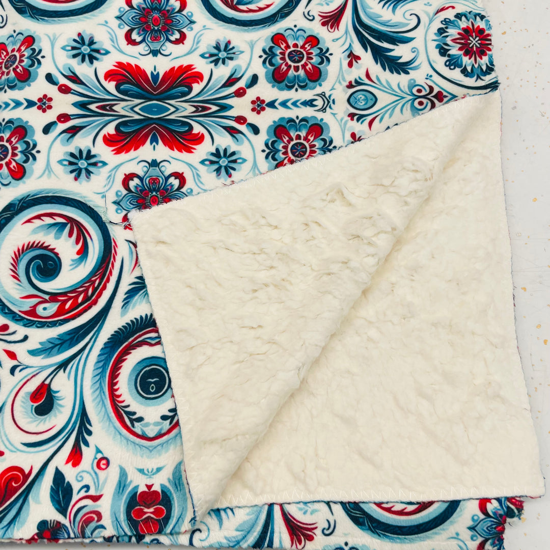 Cloud Sherpa Blanket 60" x 80" - Rosemaling