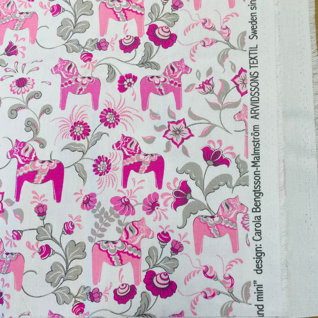 Swedish fabric - White w/ Pink Mini Dala horses & kurbits