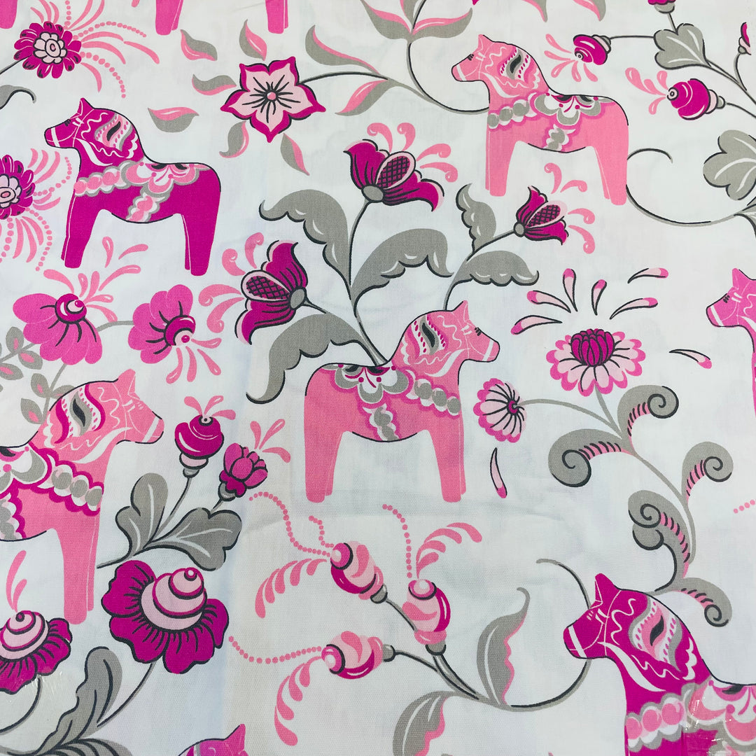 Swedish fabric - White w/ Pink Dala horses & kurbits