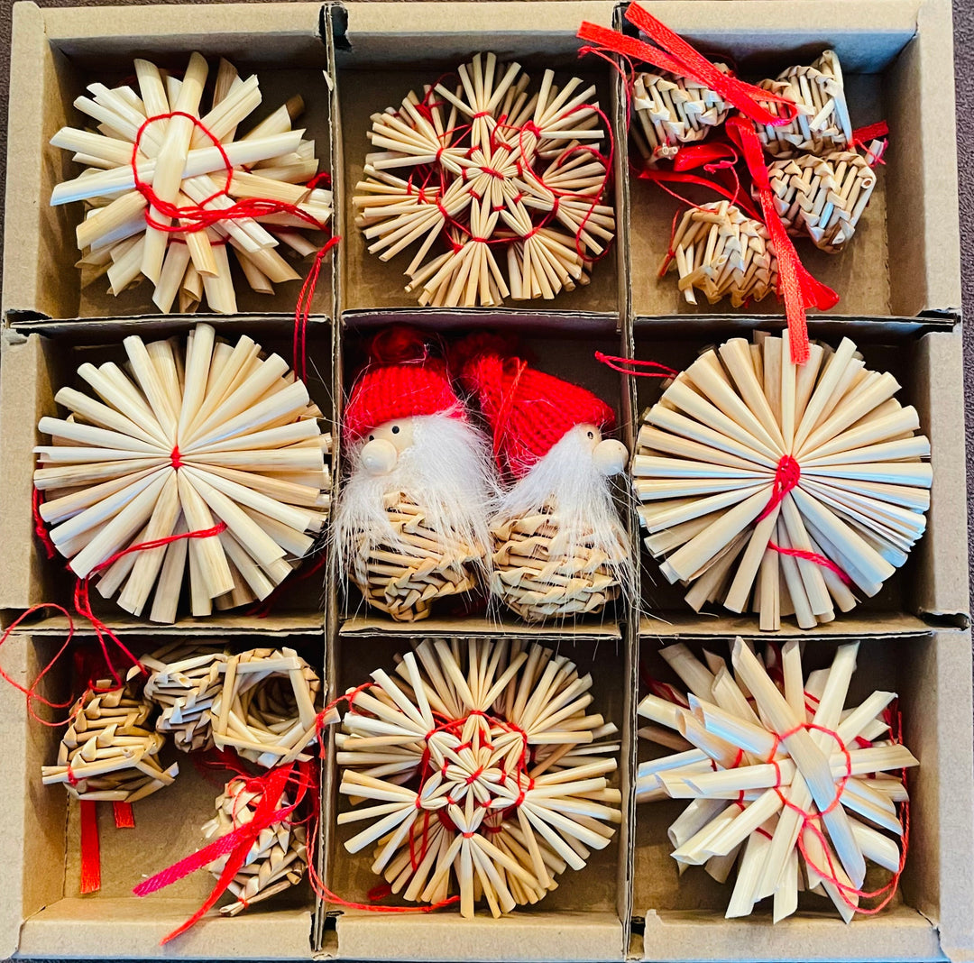 Straw ornament set  - 36 pc box