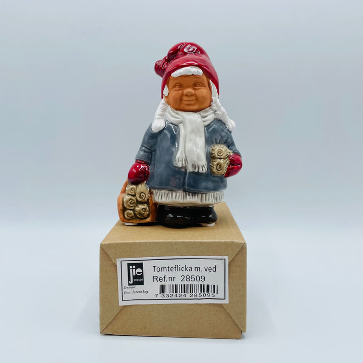 Ceramic Tomte girl carrying wood from Jie