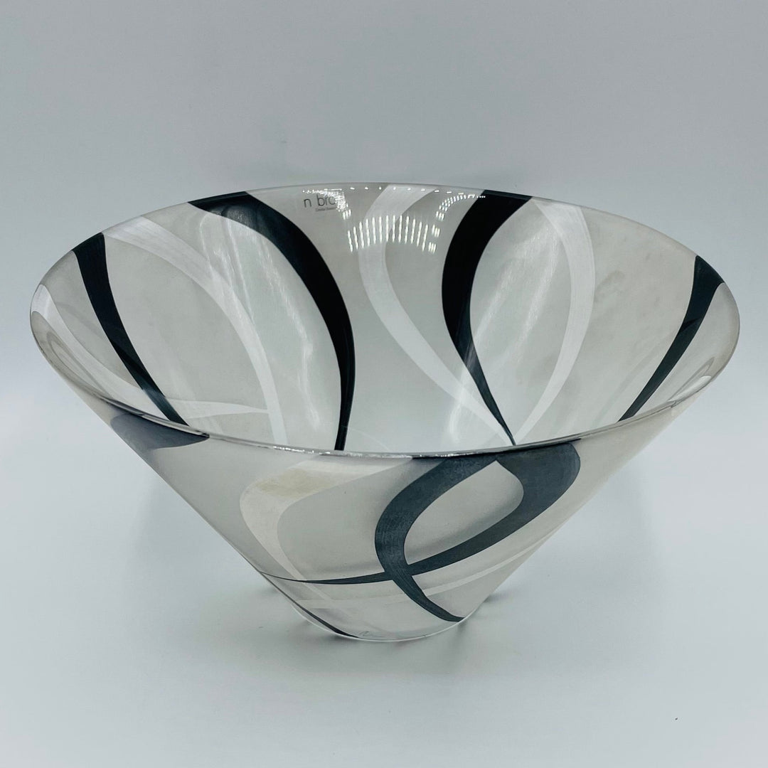 Nybro Molly Glass Bowl - Black & White