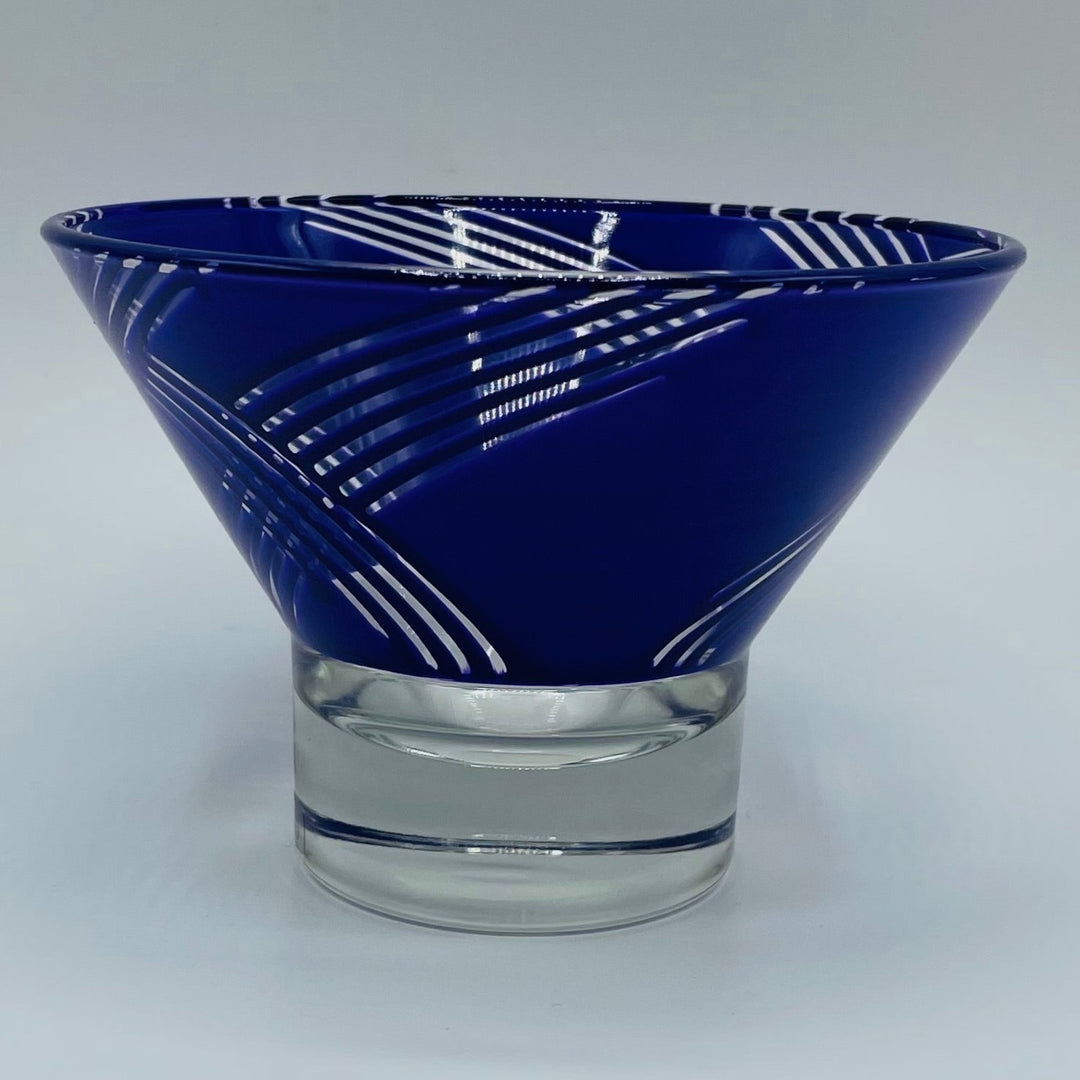 Nybro Jive glass bowl - Purple