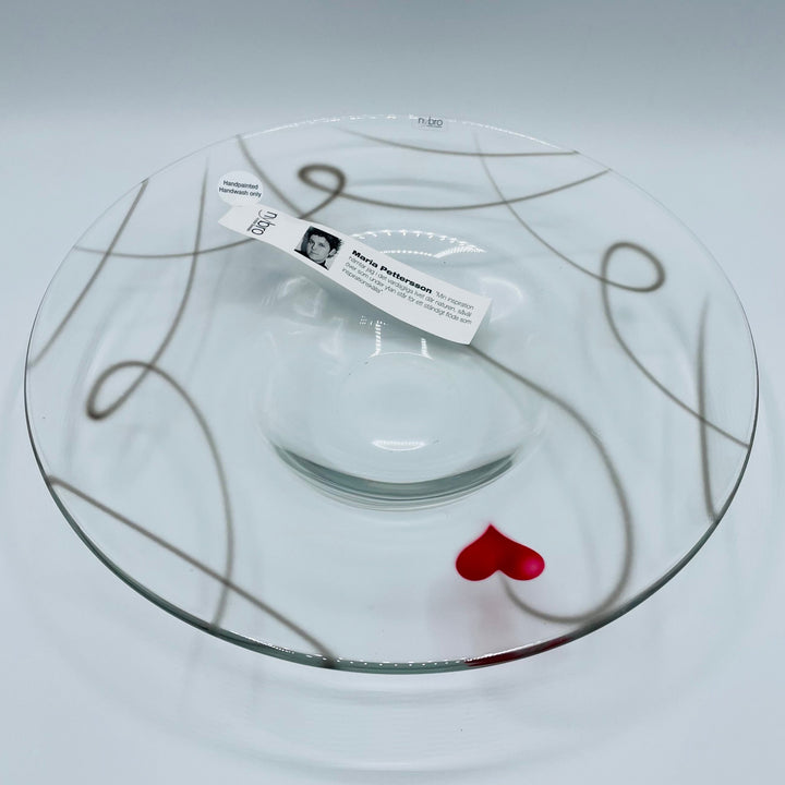 Nybro Life glass bowl/platter with red heart