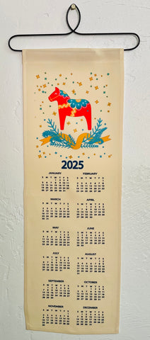 2025 Dala Horse Fabric Wall Hanging Calendar