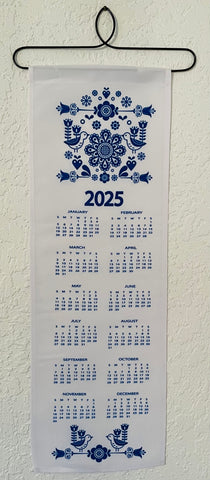 2025 Folk Art Fabric Wall Hanging Calendar