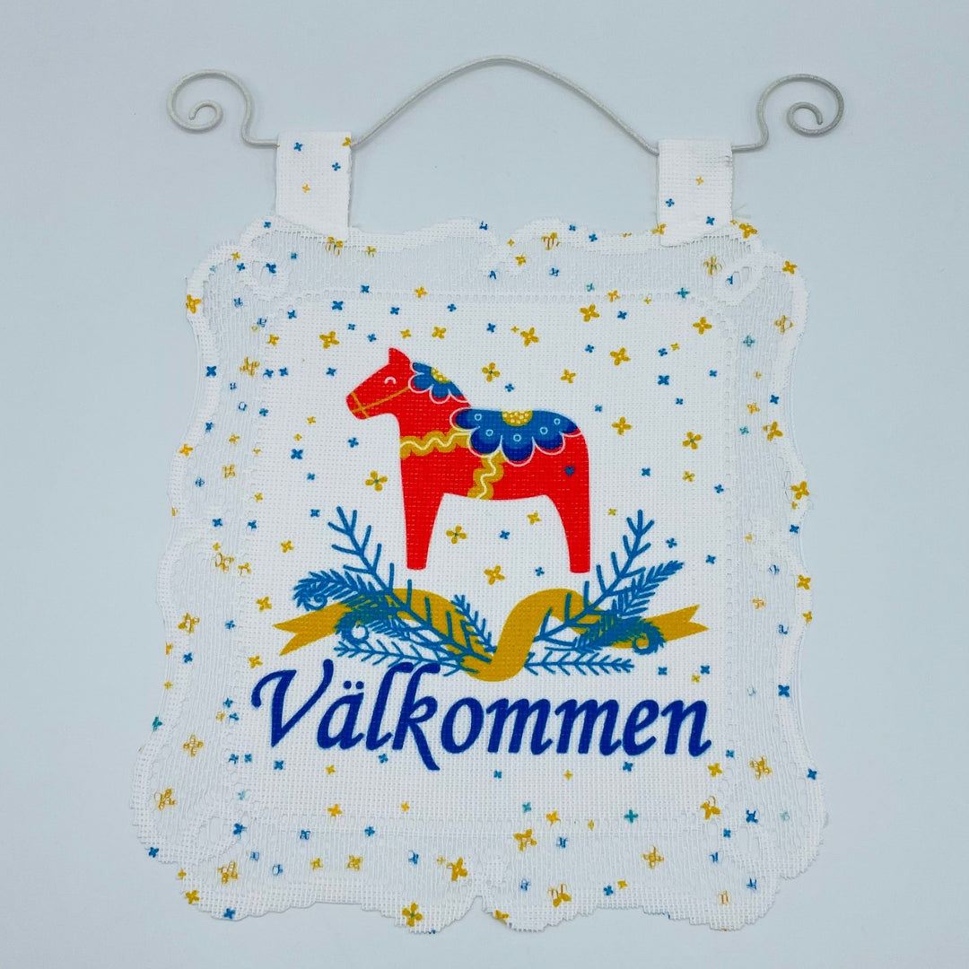 Lace Wall Hanging - Välkommen Dala Horse