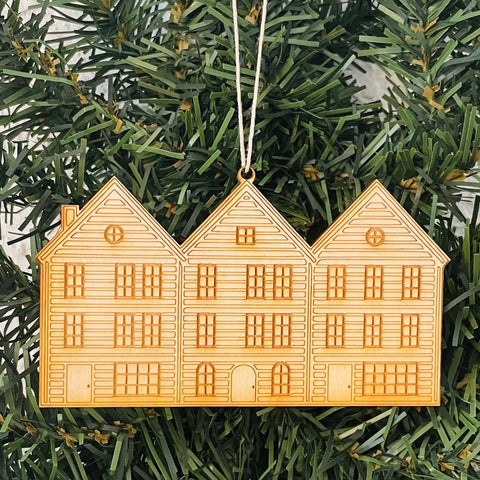 Baltic birch ornament - Bergen houses