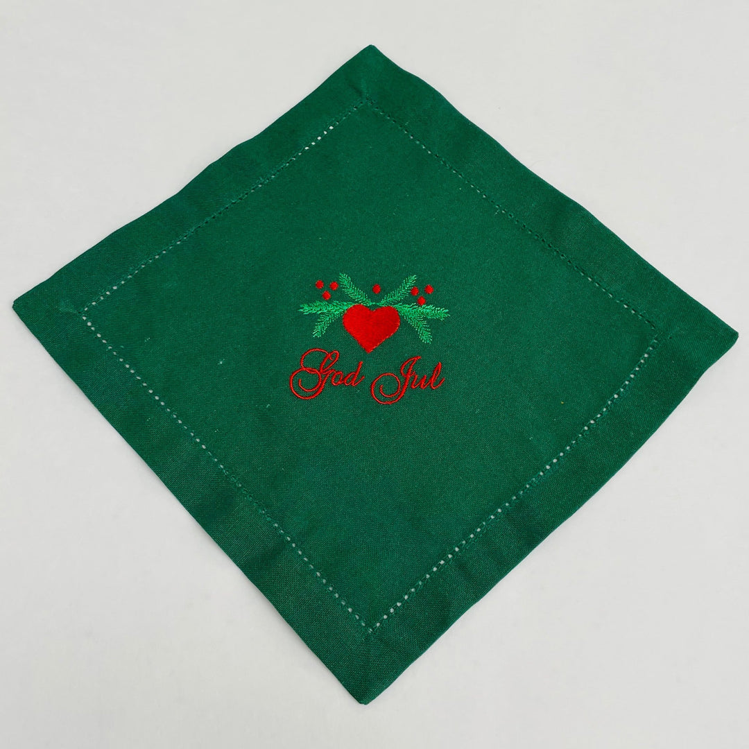 Small Square Doily Embroidered God Jul Hearts & Pines on Green