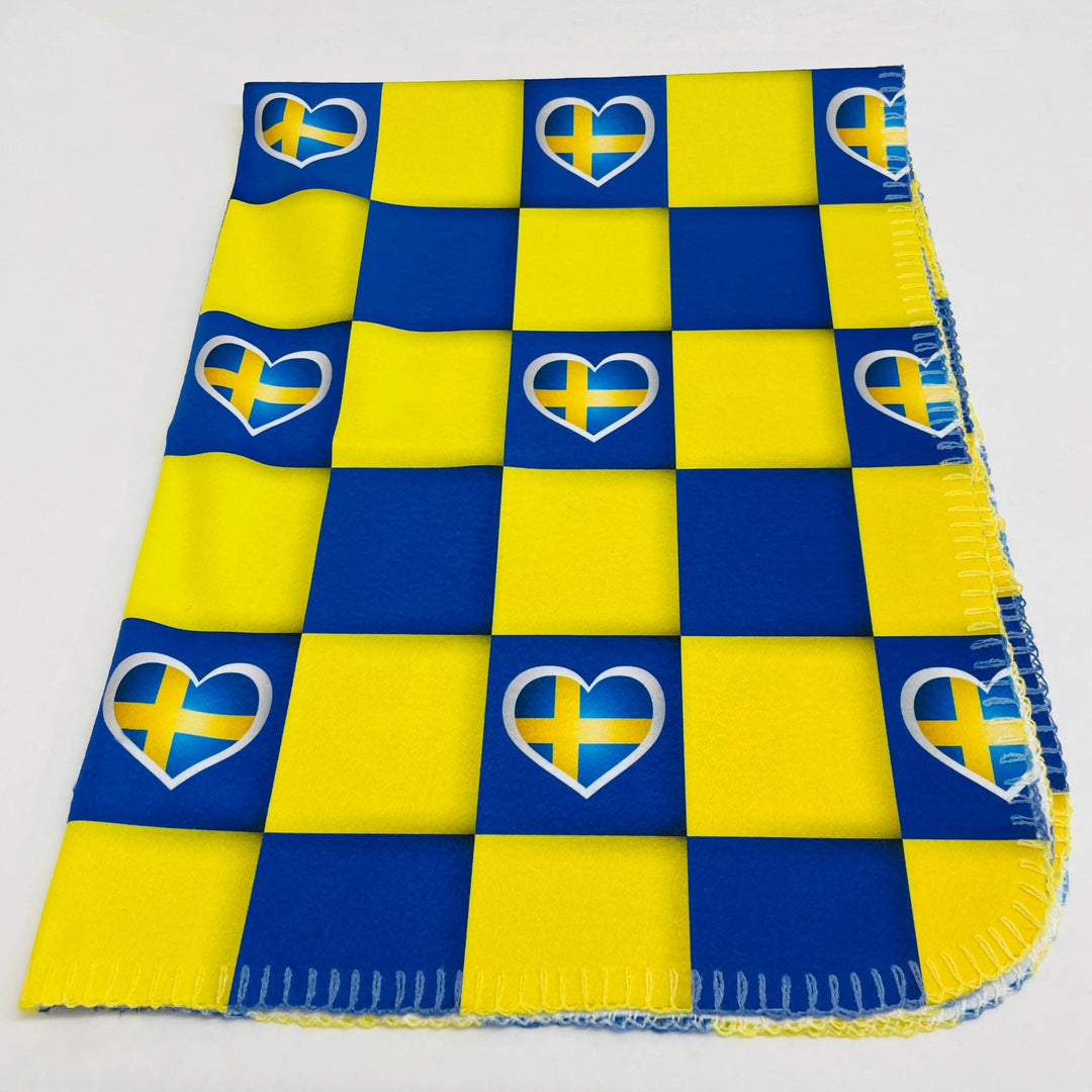 Fleece Baby Blanket - Sweden Hearts