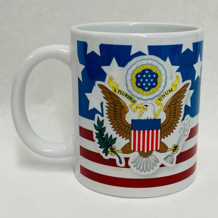 USA United States flag & crest coffee mug