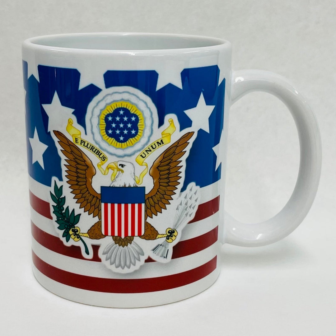 USA United States flag & crest coffee mug