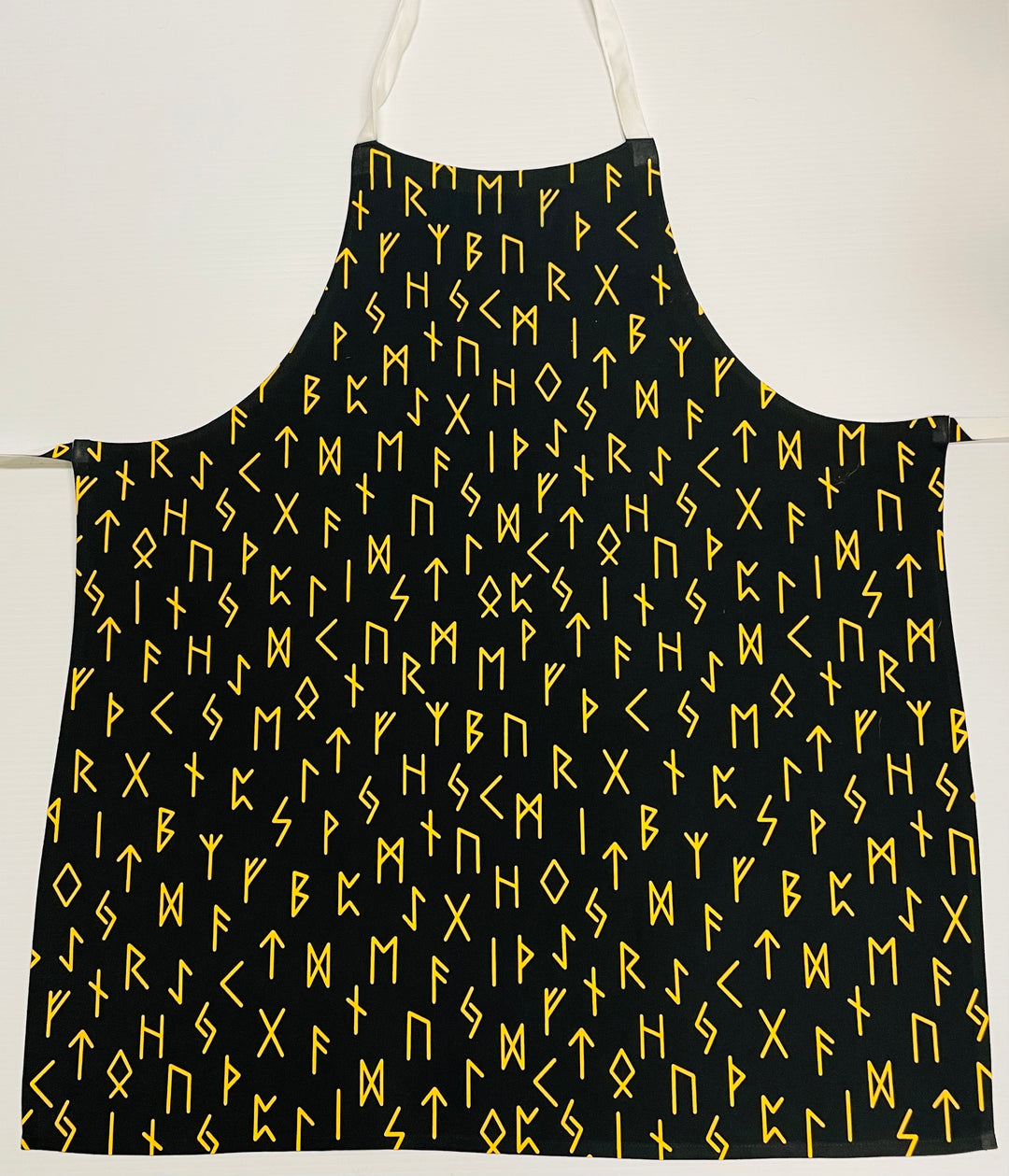 Apron - Runes