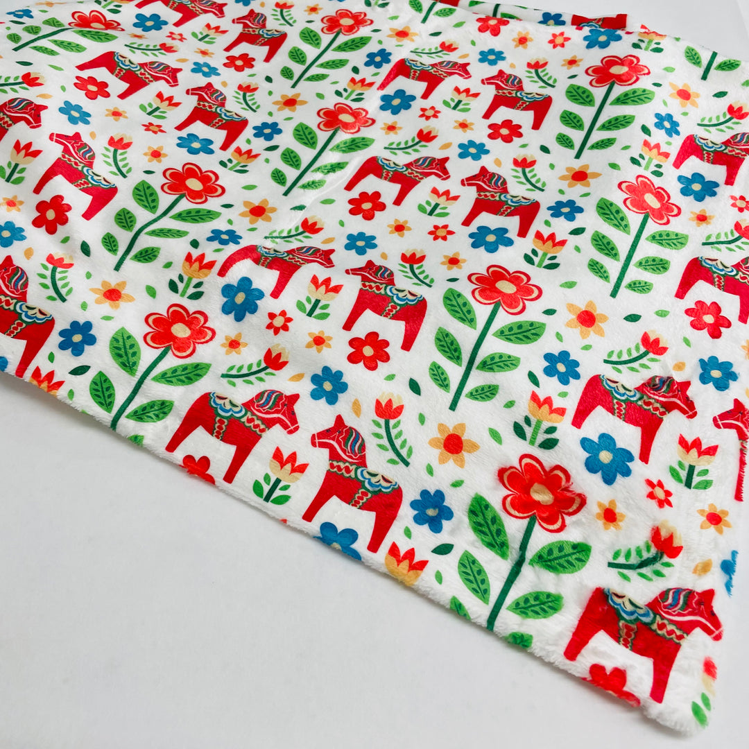 Baby Blanket - Dala horses & Flowers