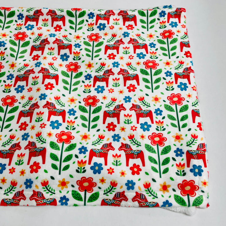 Baby Blanket - Dala horses & Flowers