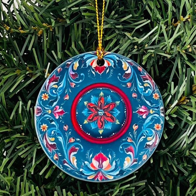 Ceramic ornament, Lise Lorentzen blue rosemaling