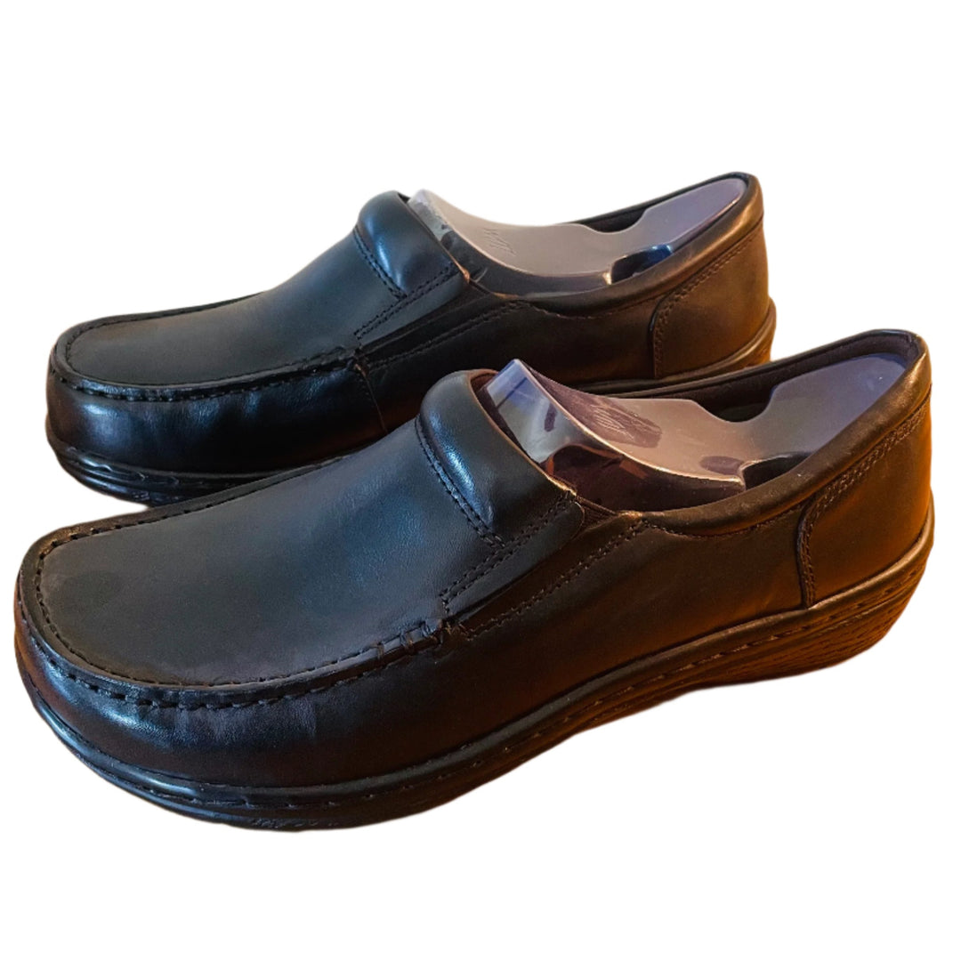 Klogs Knight Black Smooth Shoes size 10