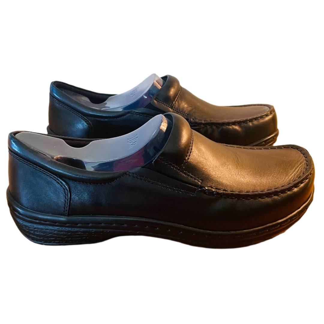 Klogs Knight Black Smooth Shoes size 10
