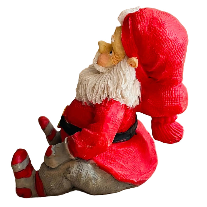 Sitting Santa