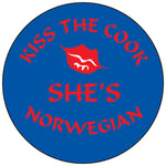 Kiss the cook Norwegian round button/magnet