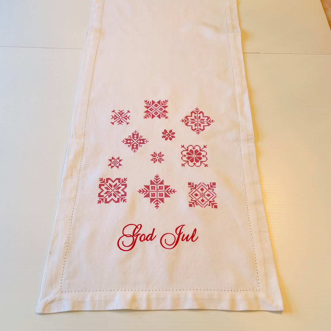 God Jul Snowflakes Embroidered on 52" Runner