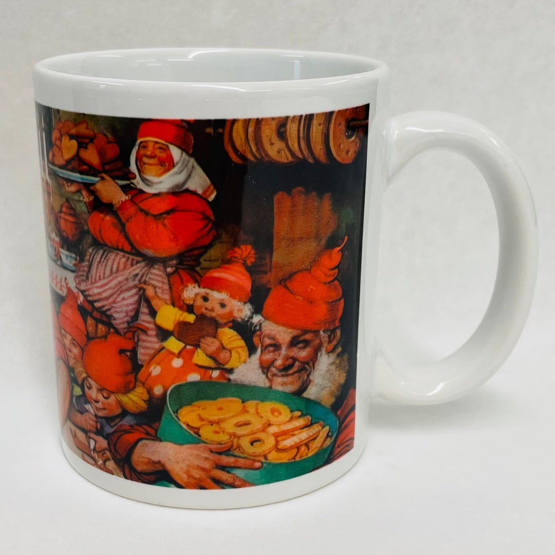 Tomtar Gnomes baking Cookies coffee mug