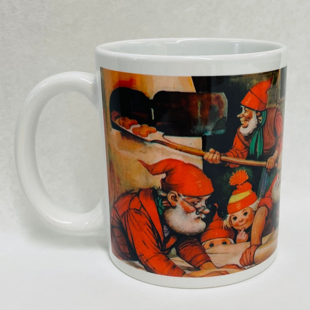 Tomtar Gnomes baking Cookies coffee mug