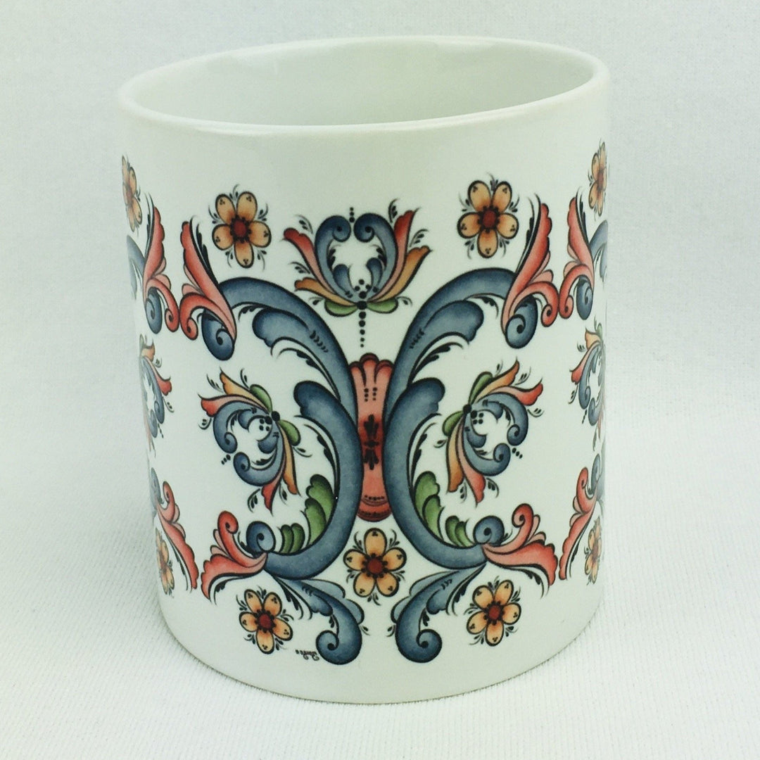 Rosemaling coffee mug