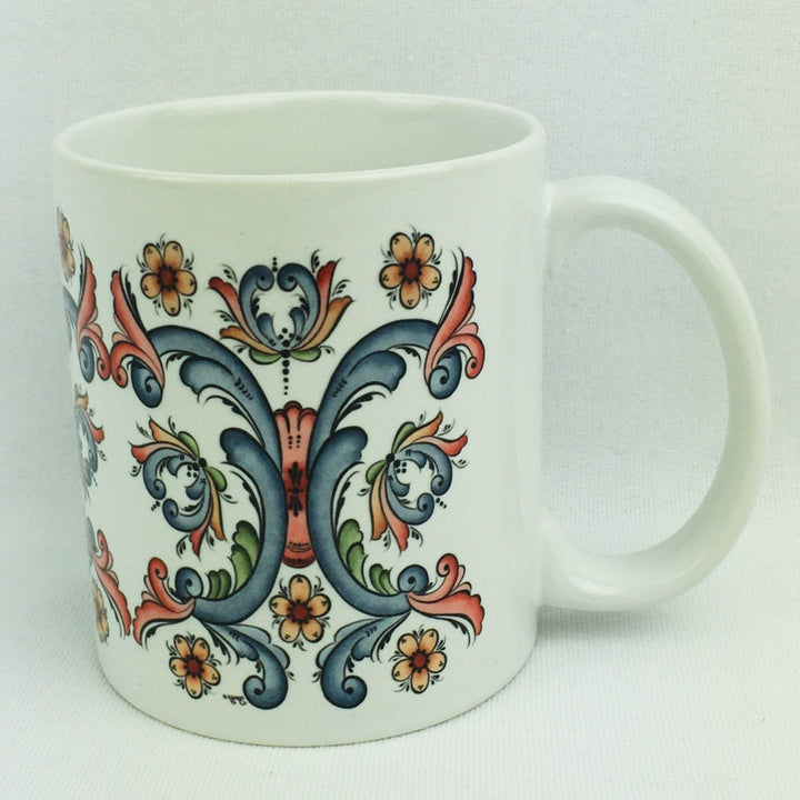 Rosemaling coffee mug