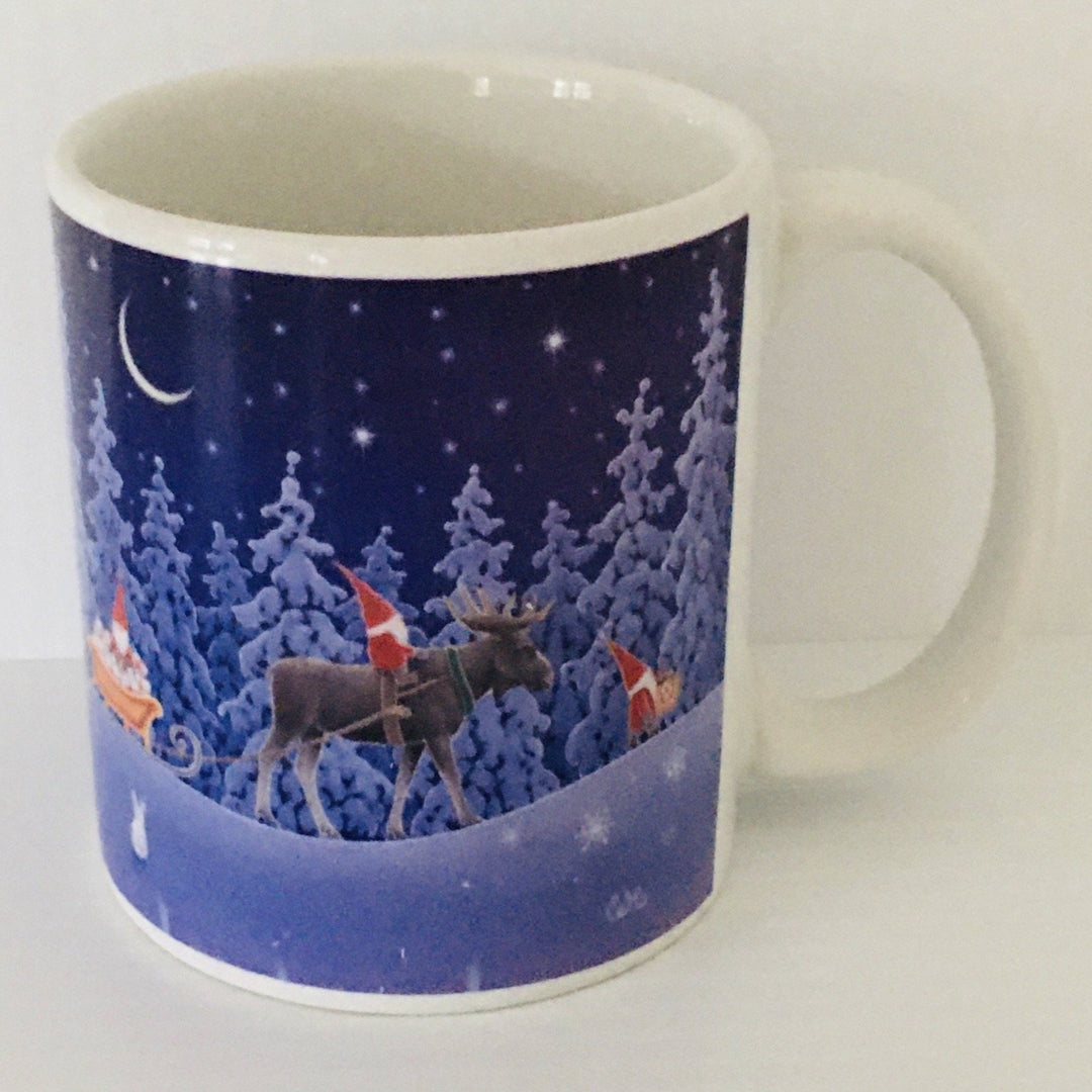 Eva Melhuish gnome coffee mug