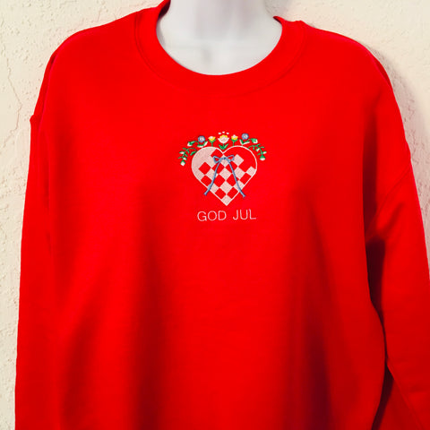 Sweatshirt - God Jul heart basket on Red