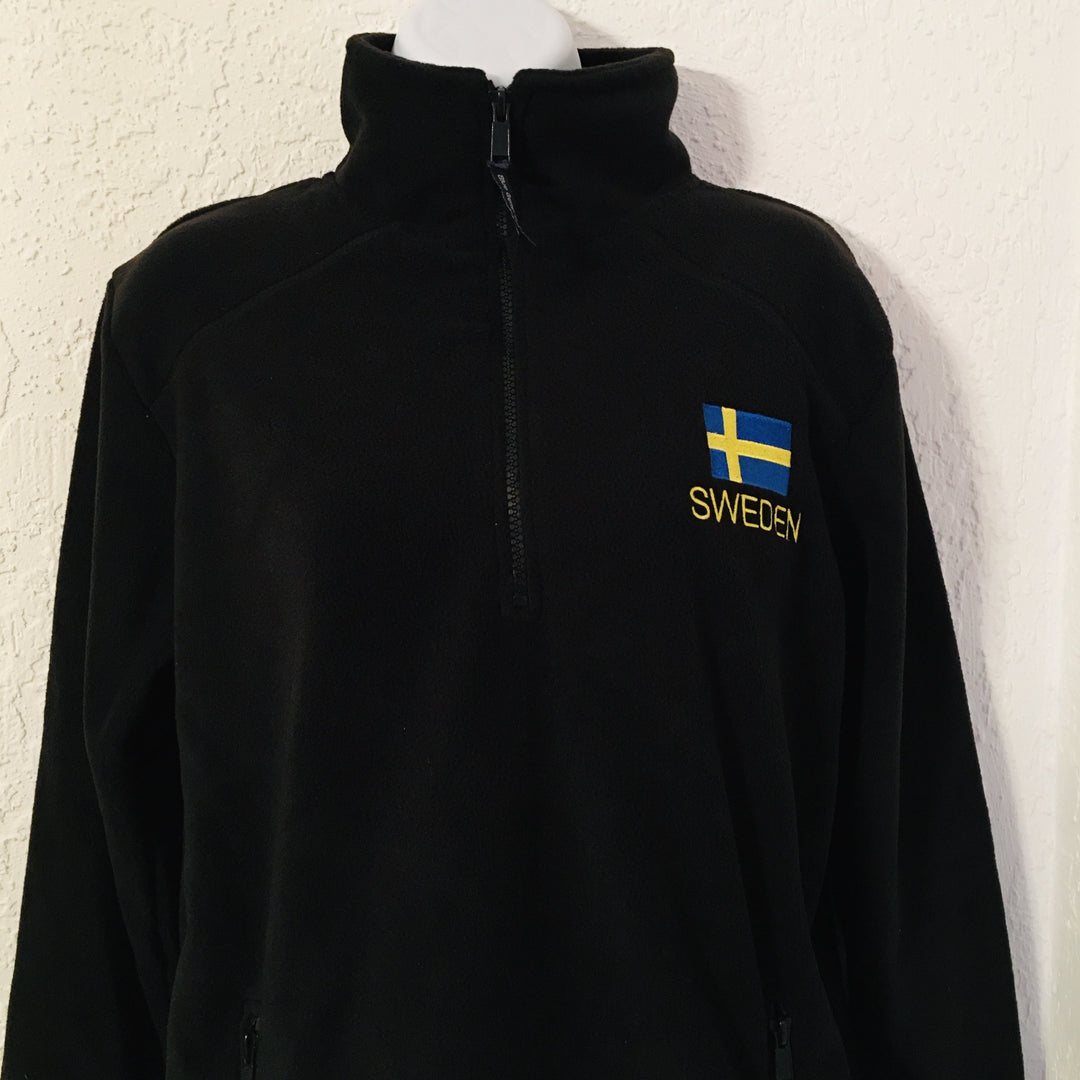 Embroidered Sweden flag 1/2 zip fleece pullover