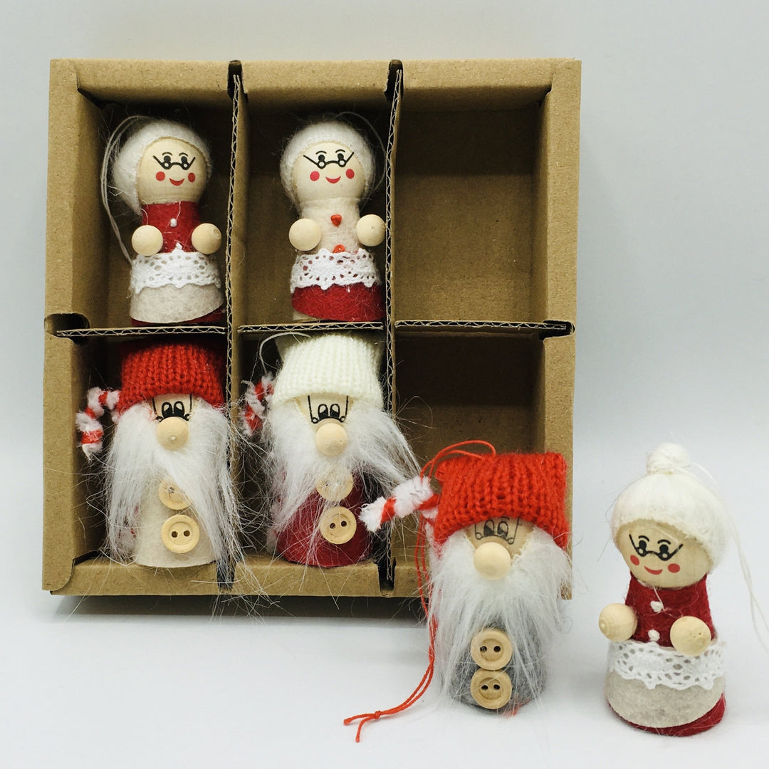 Mr & Mrs Santa ornaments - Box of 6