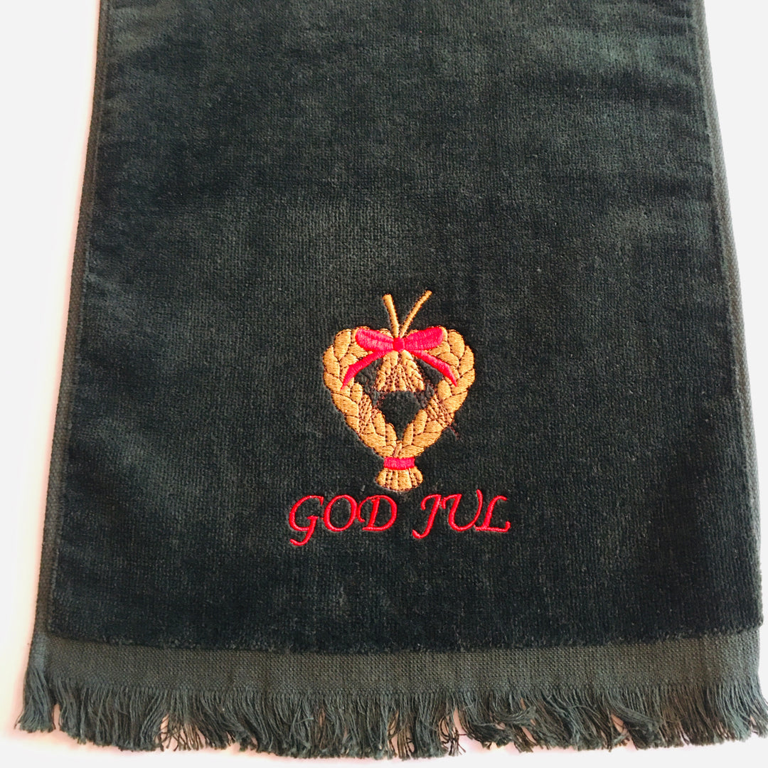 Finger tip towel - God Jul Straw Heart on Green