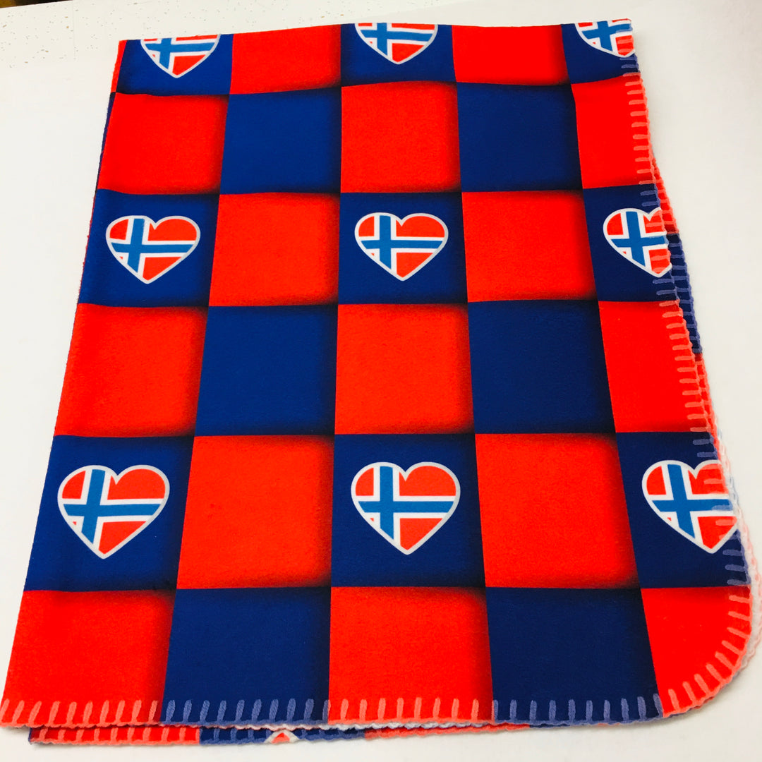 Fleece Baby Blanket - Norway Hearts